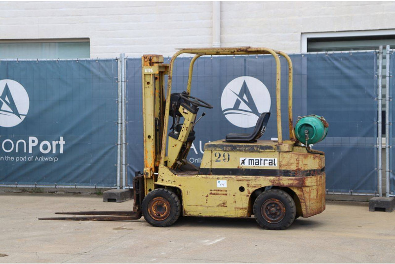 Matra F1550ZP - Газовый погрузчик: фото 3 Matra F1550ZP - Газовый погрузчик: фото 3