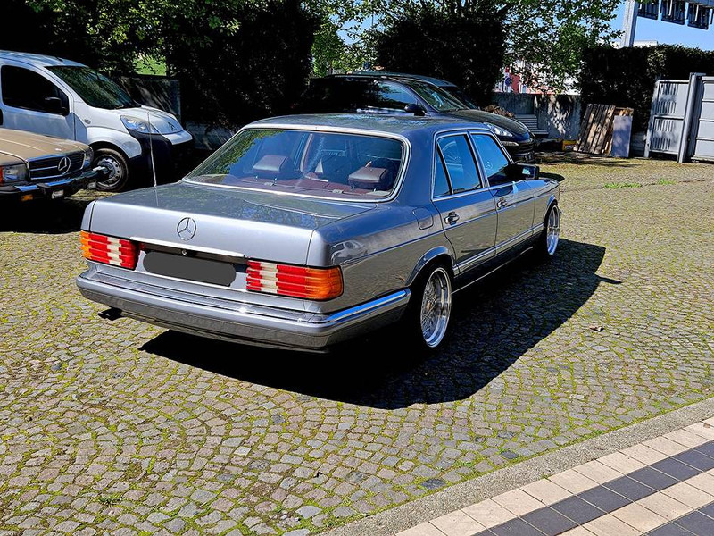 Mercedes-Benz 300-serie 300 SE Lowrider - Седан: фото 3 Mercedes-Benz 300-serie 300 SE Lowrider - Седан: фото 3