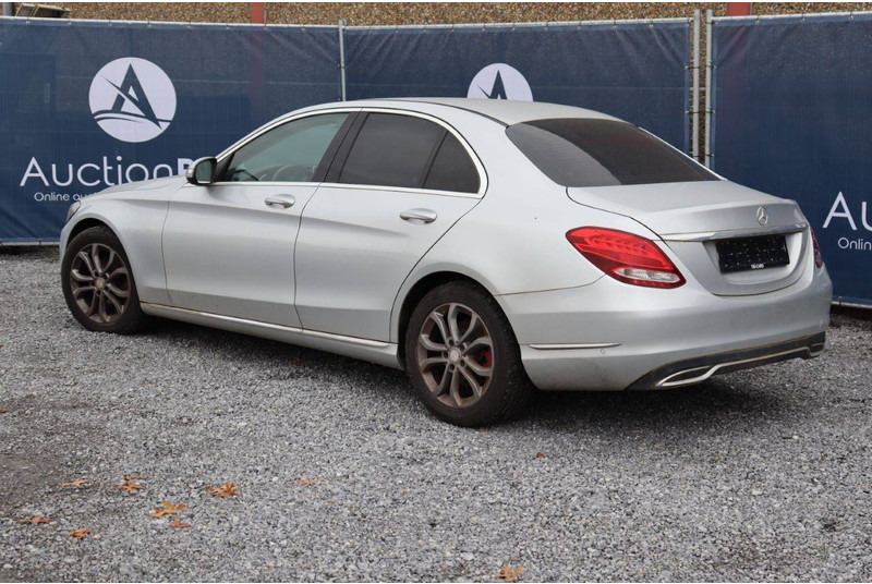 Mercedes-Benz C-Klasse 200 - Седан: фото 4 Mercedes-Benz C-Klasse 200 - Седан: фото 4