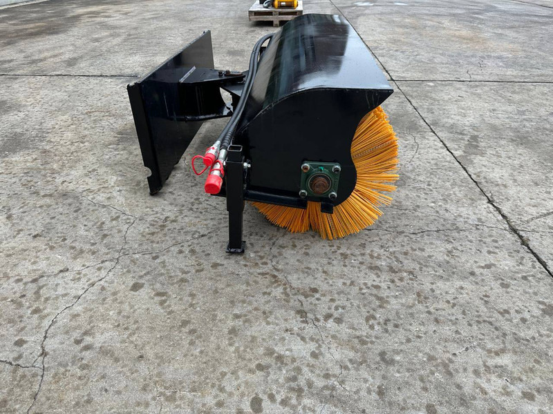 Future FT-SE61 - Навесное оборудование: фото 2 Future FT-SE61 - Навесное оборудование: фото 2