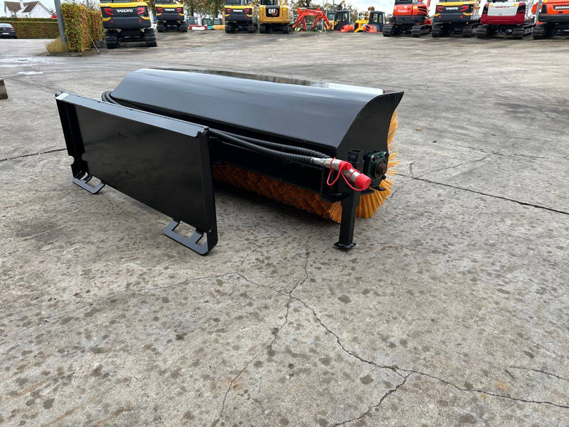 Future FT-SE61 - Навесное оборудование: фото 3 Future FT-SE61 - Навесное оборудование: фото 3