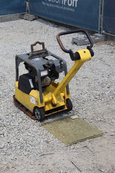 Neuson BPU 3050A - Виброплита: фото 4 Neuson BPU 3050A - Виброплита: фото 4