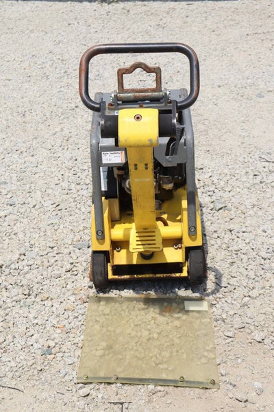 Neuson BPU 3050A - Виброплита: фото 5 Neuson BPU 3050A - Виброплита: фото 5