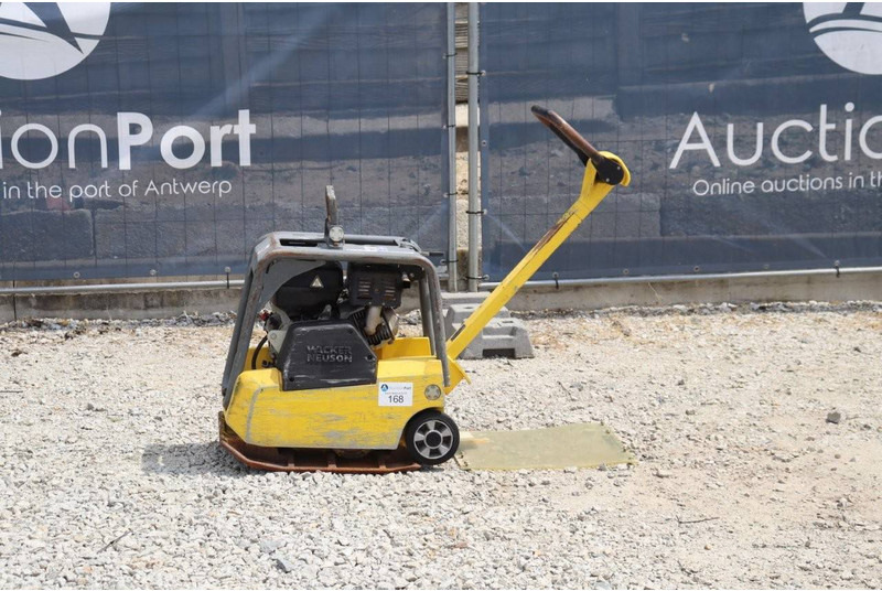 Neuson BPU3050 - Виброплита: фото 1 Neuson BPU3050 - Виброплита: фото 1