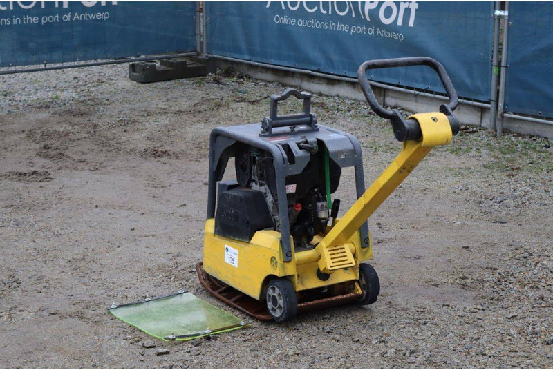 Neuson DPU3050 - Виброплита: фото 4 Neuson DPU3050 - Виброплита: фото 4