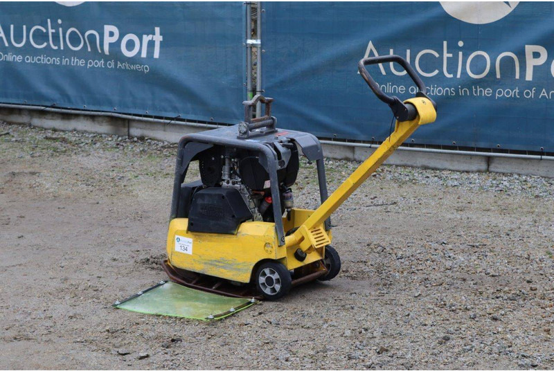 Neuson DPU3050 - Виброплита: фото 3 Neuson DPU3050 - Виброплита: фото 3