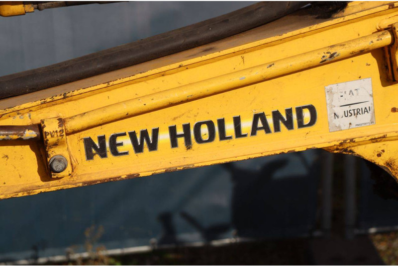 Мини-экскаватор New Holland E10SR: фото 14