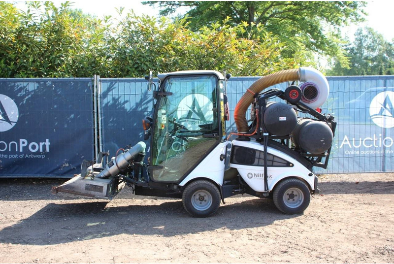 Nilfisk City Ranger 2250 - Подметально-уборочная машина: фото 2 Nilfisk City Ranger 2250 - Подметально-уборочная машина: фото 2
