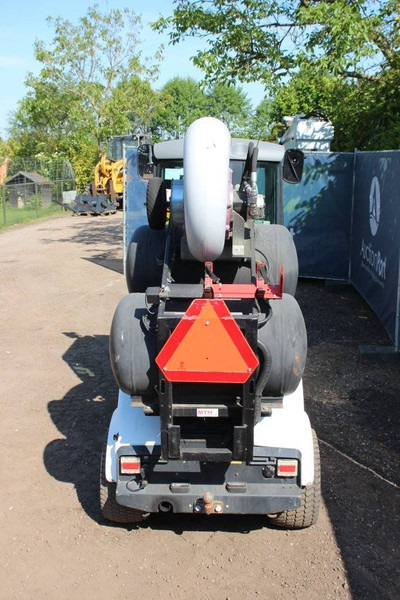 Nilfisk City Ranger 2250 - Подметально-уборочная машина: фото 4 Nilfisk City Ranger 2250 - Подметально-уборочная машина: фото 4