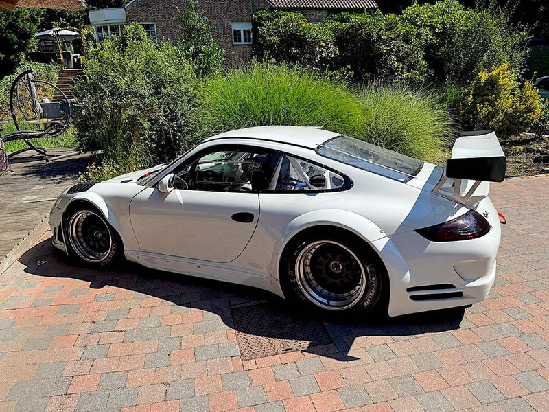 Porsche 911 997 GT2-racecar (24 hrs spec) - Седан: фото 2 Porsche 911 997 GT2-racecar (24 hrs spec) - Седан: фото 2