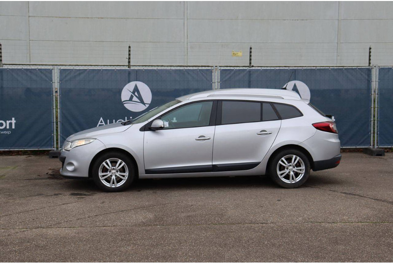 Renault Mégane - Седан: фото 2 Renault Mégane - Седан: фото 2