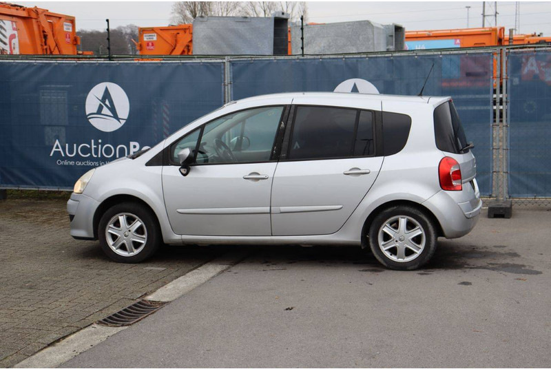 Renault Modus - Седан: фото 3 Renault Modus - Седан: фото 3