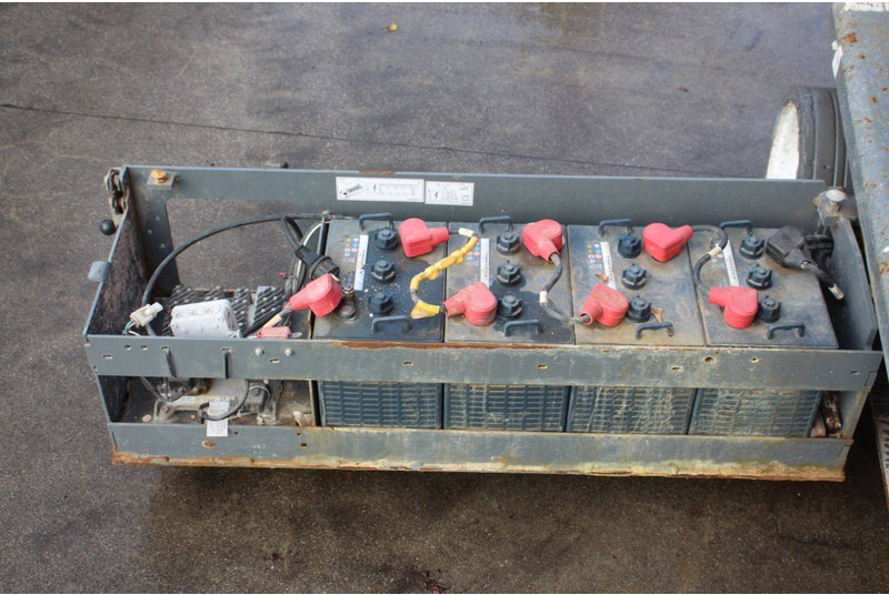 Ножничный подъемник Skyjack SJ3220: фото 16