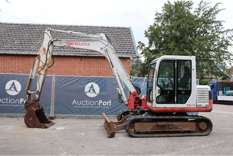 Takeuchi TB175 - Мини-экскаватор: фото 1 Takeuchi TB175 - Мини-экскаватор: фото 1