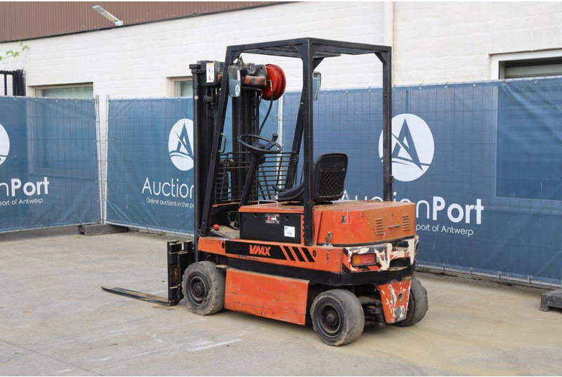 VMAX EV698.45.77 - Электропогрузчик: фото 4 VMAX EV698.45.77 - Электропогрузчик: фото 4