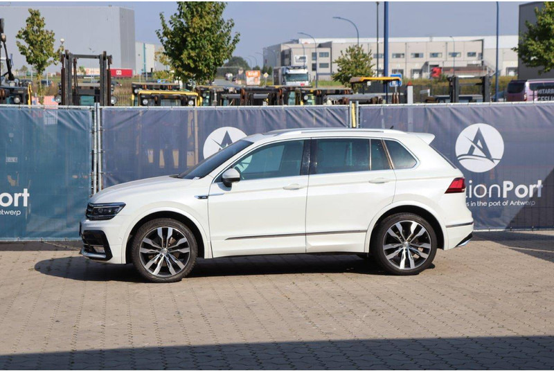 Volkswagen Tiguan R line - Легковой автомобиль: фото 1 Volkswagen Tiguan R line - Легковой автомобиль: фото 1