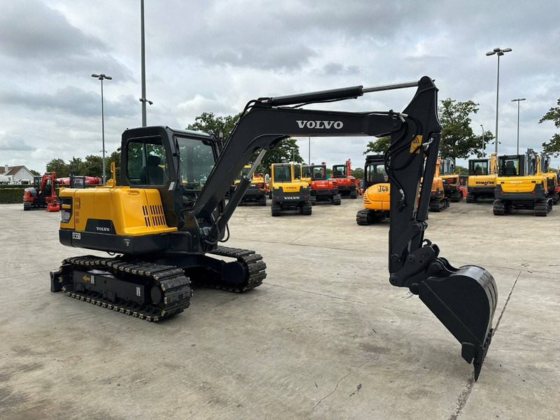 Volvo EC55D - Гусеничный экскаватор: фото 3 Volvo EC55D - Гусеничный экскаватор: фото 3