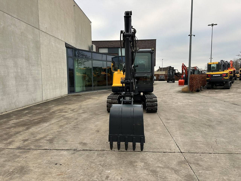 Volvo EC60D - Гусеничный экскаватор: фото 2 Volvo EC60D - Гусеничный экскаватор: фото 2