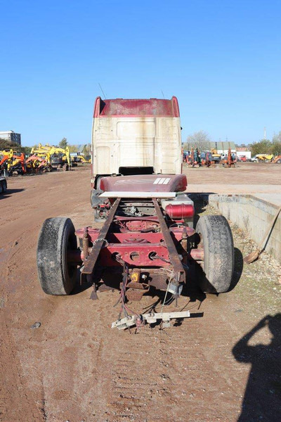 Volvo FH16-520 - Грузовик-шасси: фото 4 Volvo FH16-520 - Грузовик-шасси: фото 4