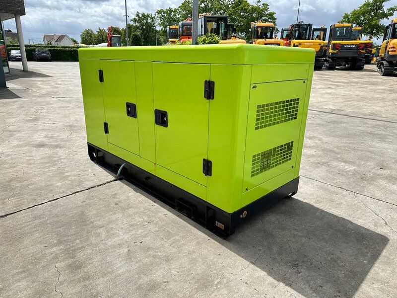 Compal power VG-R30 - Электрогенератор: фото 4 Compal power VG-R30 - Электрогенератор: фото 4