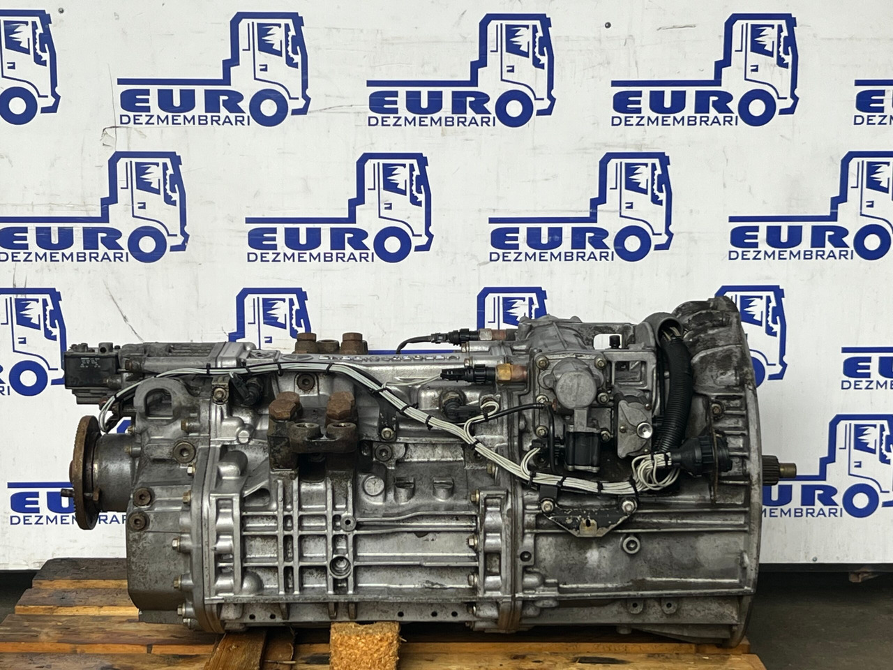 CUTIE DE VITEZE G211-16 FARA RETARDER MERCEDES ACTROS MP1 - Коробка передач для Грузовиков: фото 3 CUTIE DE VITEZE G211-16 FARA RETARDER MERCEDES ACTROS MP1 - Коробка передач для Грузовиков: фото 3