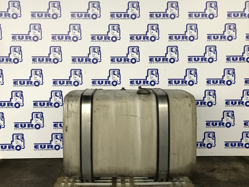 REZERVOR COMBUSTIBIL MAN L=105CM l=70CM H=70CM 81.12201.5658, 81.12201.5949, 81.12201.5700, 81.12201.5714, 81.12201.5611 - Топливный бак для Грузовиков: фото 1 REZERVOR COMBUSTIBIL MAN L=105CM l=70CM H=70CM 81.12201.5658, 81.12201.5949, 81.12201.5700, 81.12201.5714, 81.12201.5611 - Топливный бак для Грузовиков: фото 1