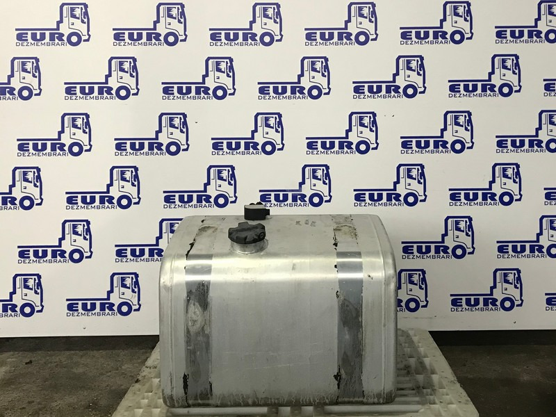 REZERVOR COMBUSTIBIL VOLVO MEGA L=74CM l=70CM H=56CM 20723641, 21700346 - Топливный бак для Грузовиков: фото 1 REZERVOR COMBUSTIBIL VOLVO MEGA L=74CM l=70CM H=56CM 20723641, 21700346 - Топливный бак для Грузовиков: фото 1