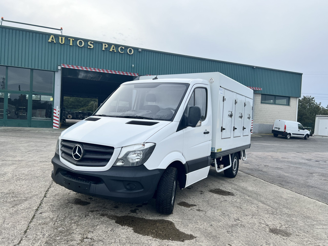 CAMION HELADERO 3.5T MERCEDES SPRINTER - Малотоннажный рефрижератор: фото 1 CAMION HELADERO 3.5T MERCEDES SPRINTER - Малотоннажный рефрижератор: фото 1