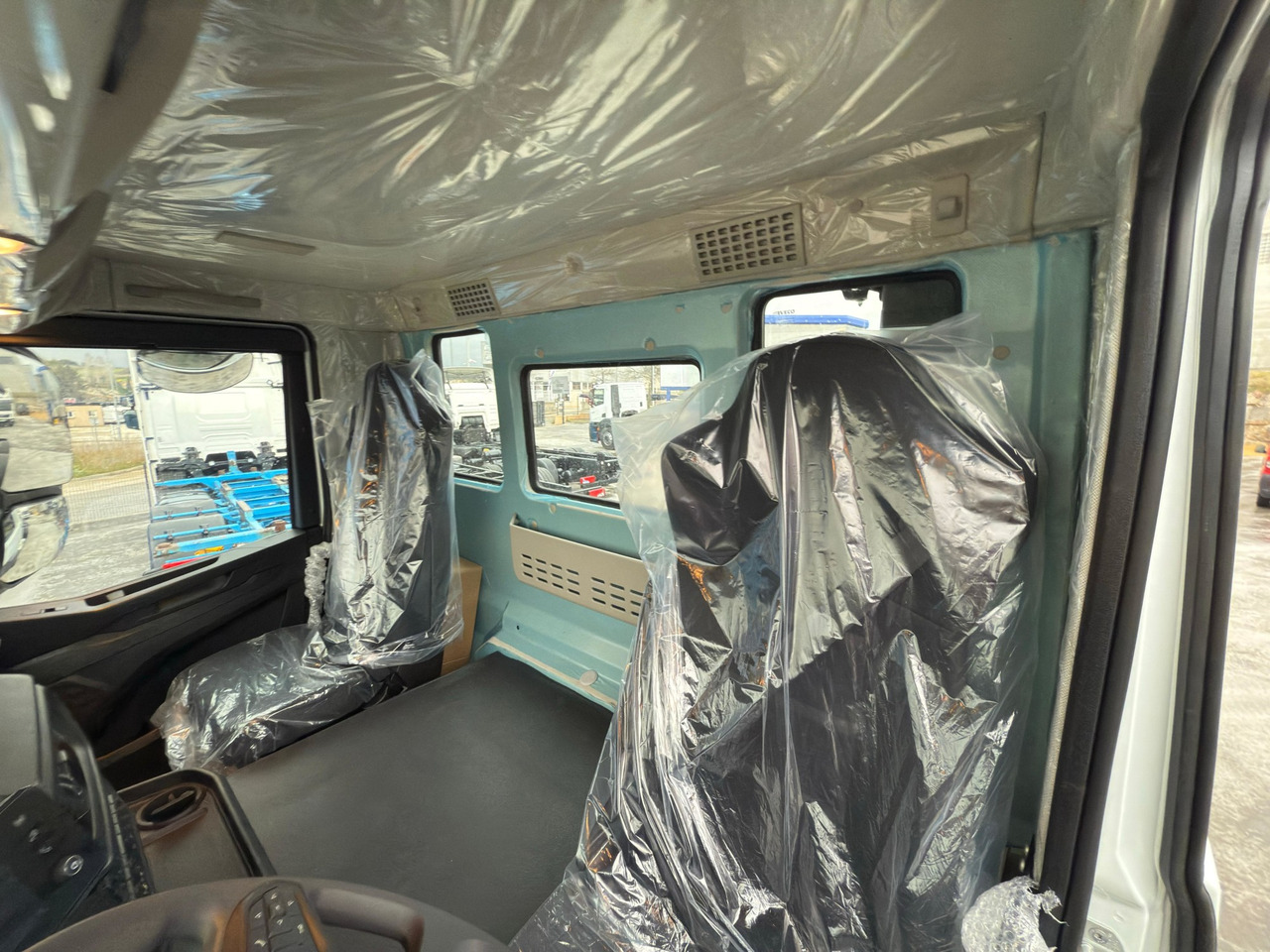 Грузовик-шасси IVECO AD280X46 YPS ON X-Way E6 (Chassis): фото 7