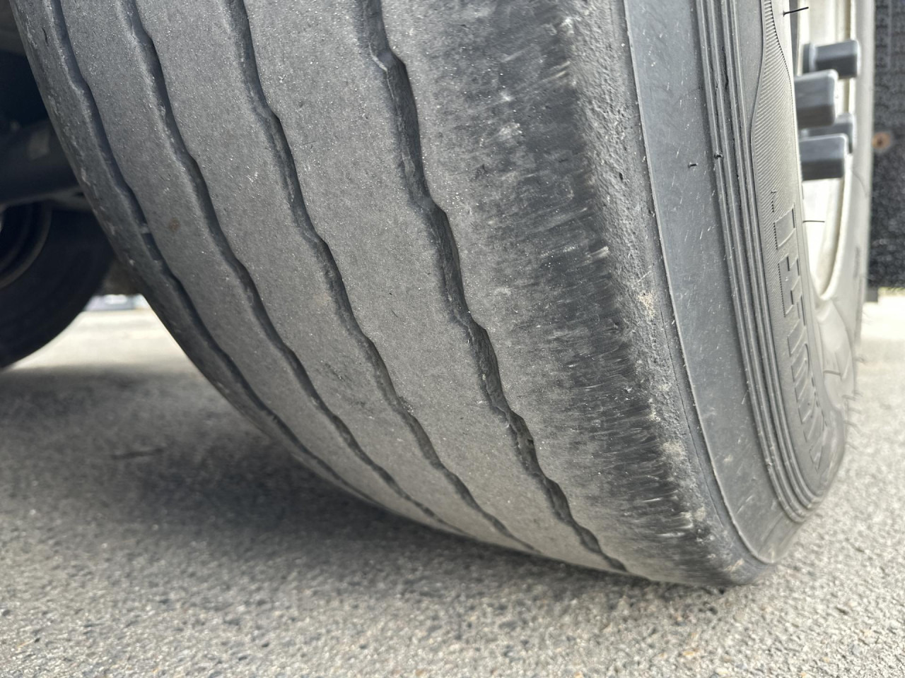 SCHMITZ SKO 24 - Полуприцеп-рефрижератор: фото 3 SCHMITZ SKO 24 - Полуприцеп-рефрижератор: фото 3