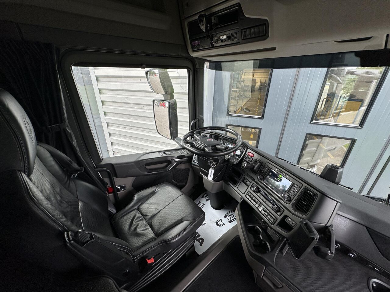 SCANIA R 500 A4x2NB - Тягач: фото 3 SCANIA R 500 A4x2NB - Тягач: фото 3