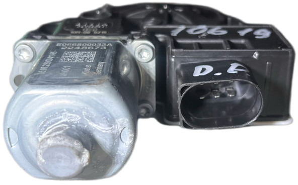 DAF XG - Стеклоподъёмник: фото 4 DAF XG - Стеклоподъёмник: фото 4