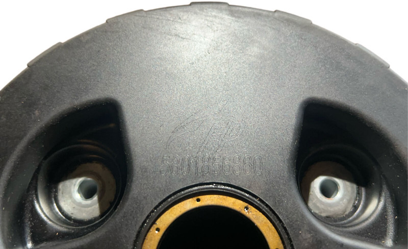 Iveco - Масляный фильтр: фото 3 Iveco - Масляный фильтр: фото 3