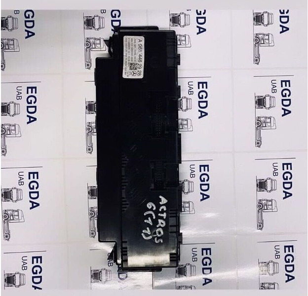 Mercedes-Benz ACTROS 6 (11) - Блок управления: фото 2 Mercedes-Benz ACTROS 6 (11) - Блок управления: фото 2