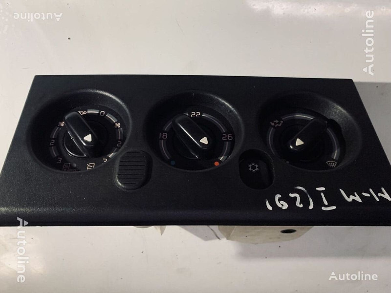 Renault MAGNUM - Приборная панель: фото 2 Renault MAGNUM - Приборная панель: фото 2