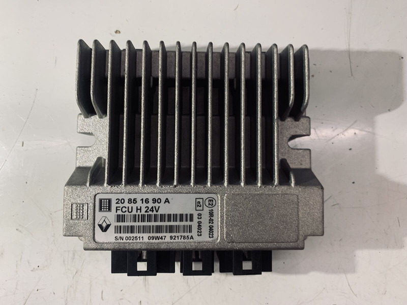 Renault PREMIUM - Блок управления: фото 3 Renault PREMIUM - Блок управления: фото 3