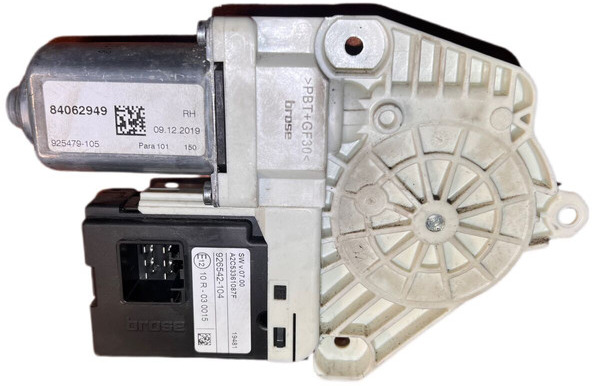 Volvo - Стеклоподъёмник: фото 2 Volvo - Стеклоподъёмник: фото 2