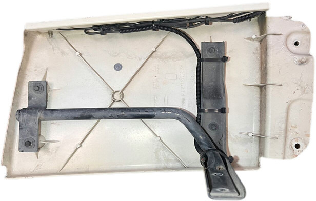 Volvo - Аэродинамика/ Спойлеры: фото 3 Volvo - Аэродинамика/ Спойлеры: фото 3