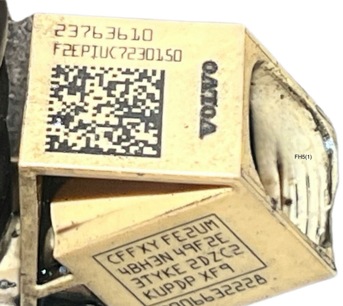 Volvo - Топливный фильтр: фото 4 Volvo - Топливный фильтр: фото 4