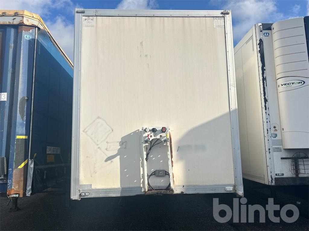 FLIEGL SDS410 - Öppningsbar sida - Nybes - Полуприцеп-фургон: фото 2 FLIEGL SDS410 - Öppningsbar sida - Nybes - Полуприцеп-фургон: фото 2