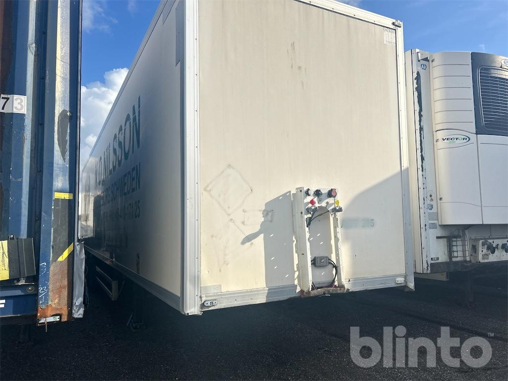 FLIEGL SDS410 - Öppningsbar sida - Nybes - Полуприцеп-фургон: фото 3 FLIEGL SDS410 - Öppningsbar sida - Nybes - Полуприцеп-фургон: фото 3