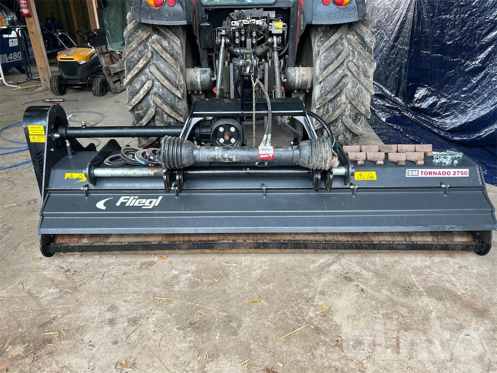 Fliegl SM Tornado 2750 (2023) - Косилка-измельчитель: фото 1 Fliegl SM Tornado 2750 (2023) - Косилка-измельчитель: фото 1