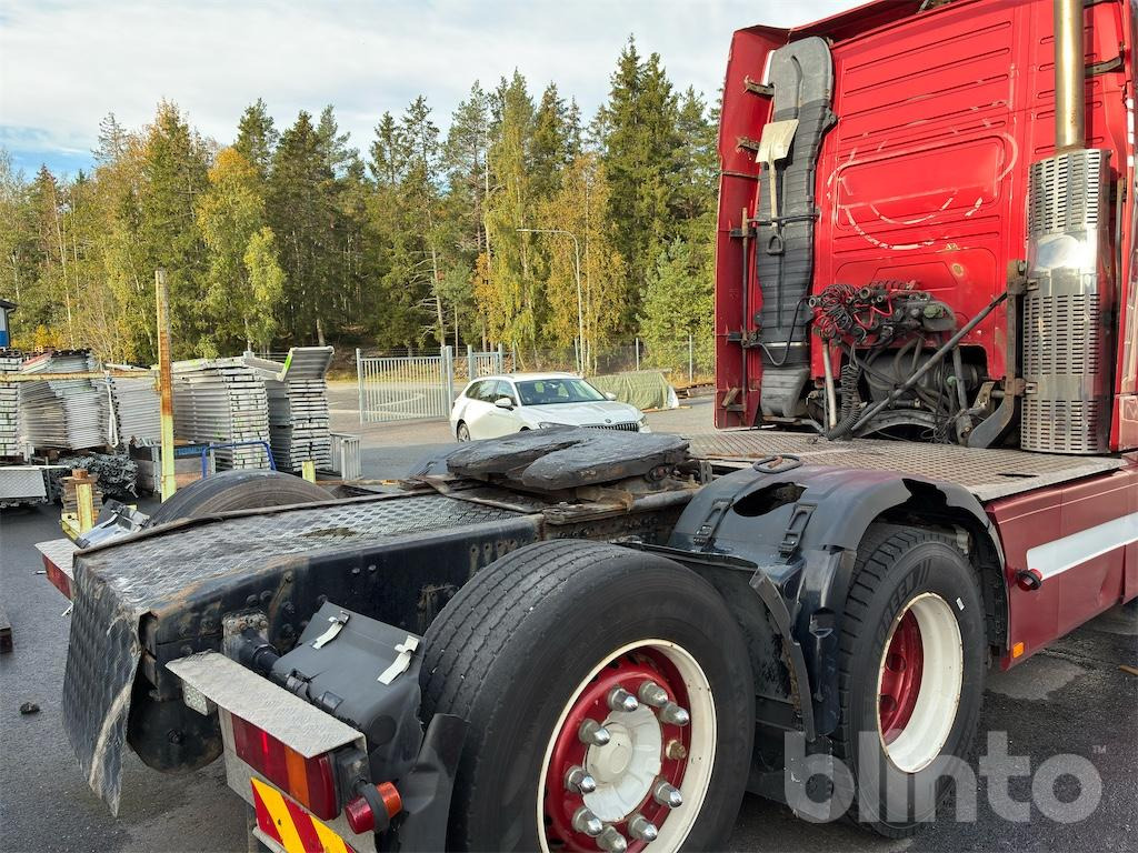 VOLVO FH12 6X2T SEMI CHH - Грузовик: фото 5 VOLVO FH12 6X2T SEMI CHH - Грузовик: фото 5