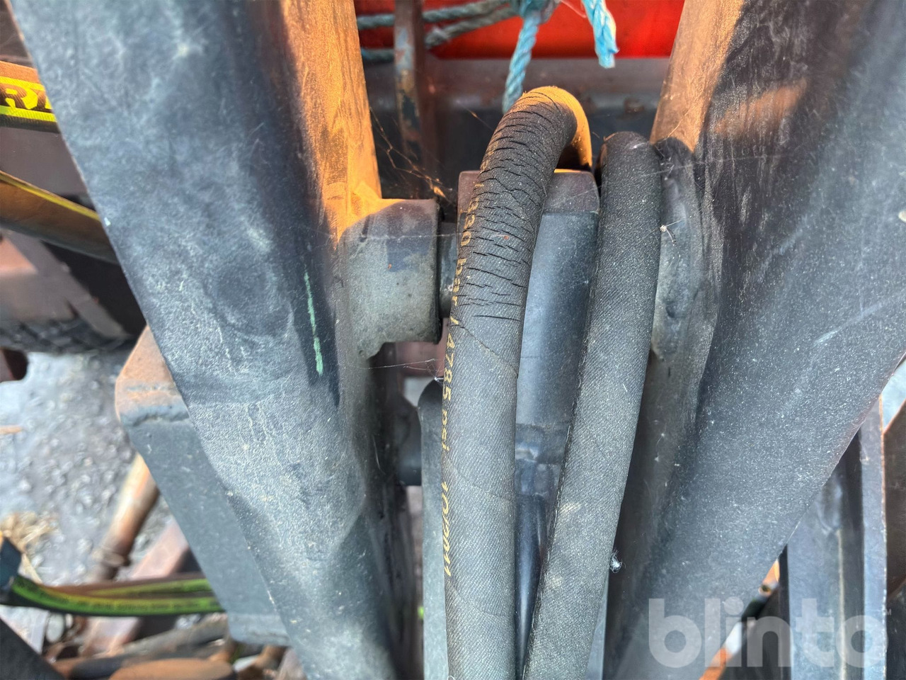 Коммунальный трактор HOLDER C-TRAC 2.42: фото 44 Коммунальный трактор HOLDER C-TRAC 2.42: фото 44