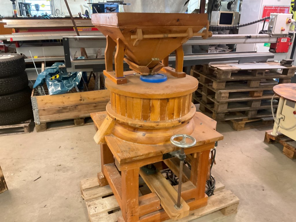 Hefele H500 - Пищевое оборудование: фото 1 Hefele H500 - Пищевое оборудование: фото 1