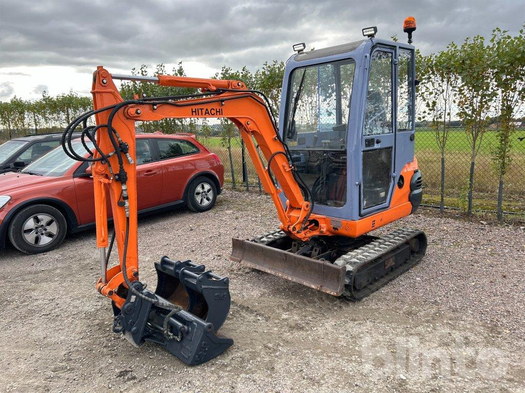 Hitachi EX17-2 - Мини-экскаватор: фото 2 Hitachi EX17-2 - Мини-экскаватор: фото 2