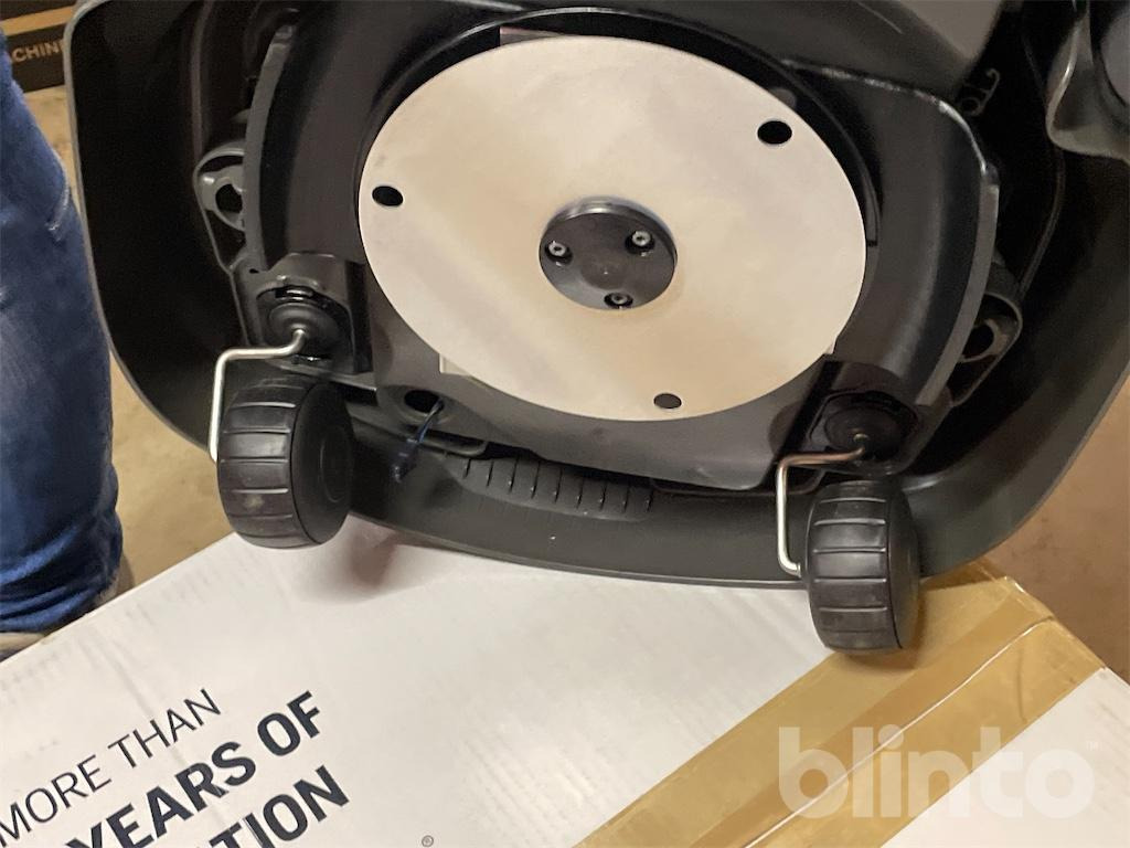 Газонокосилка Husqvarna Automower 310 MARK II (2022): фото 18