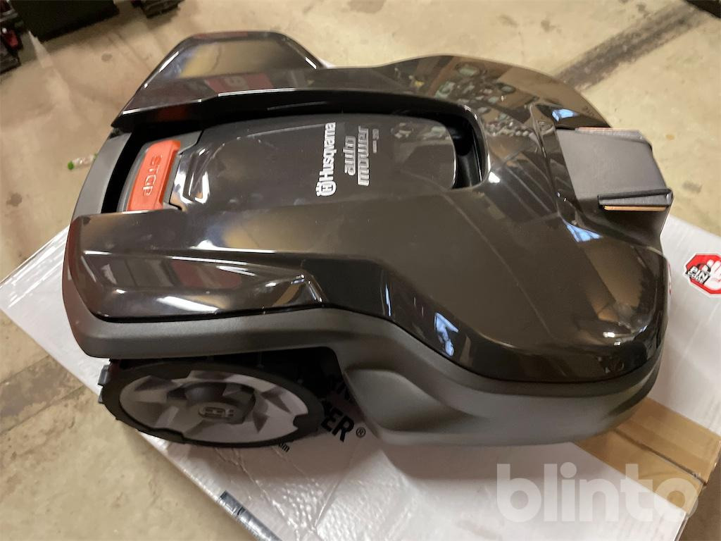 Газонокосилка Husqvarna Automower 310 MARK II (2022): фото 8