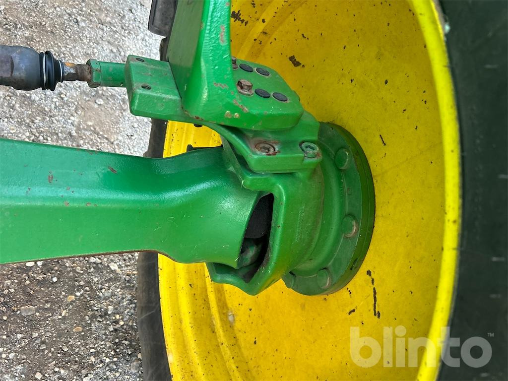 Трактор John Deere 6320 (2004): фото 16 Трактор John Deere 6320 (2004): фото 16