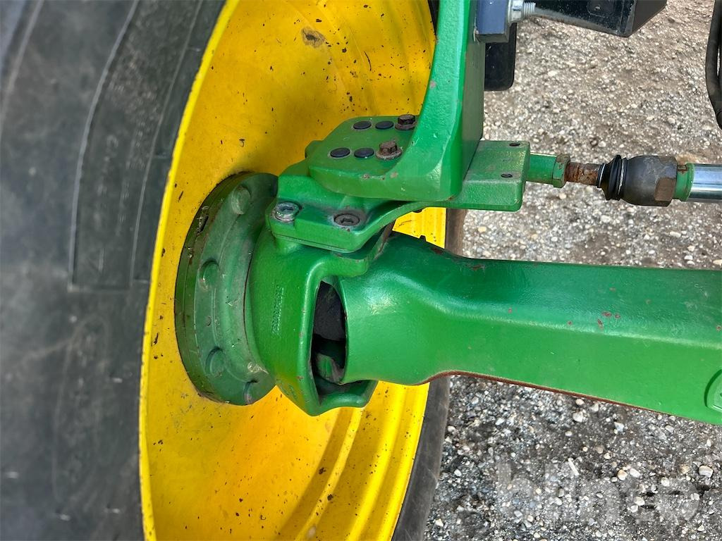 Трактор John Deere 6320 (2004): фото 14 Трактор John Deere 6320 (2004): фото 14